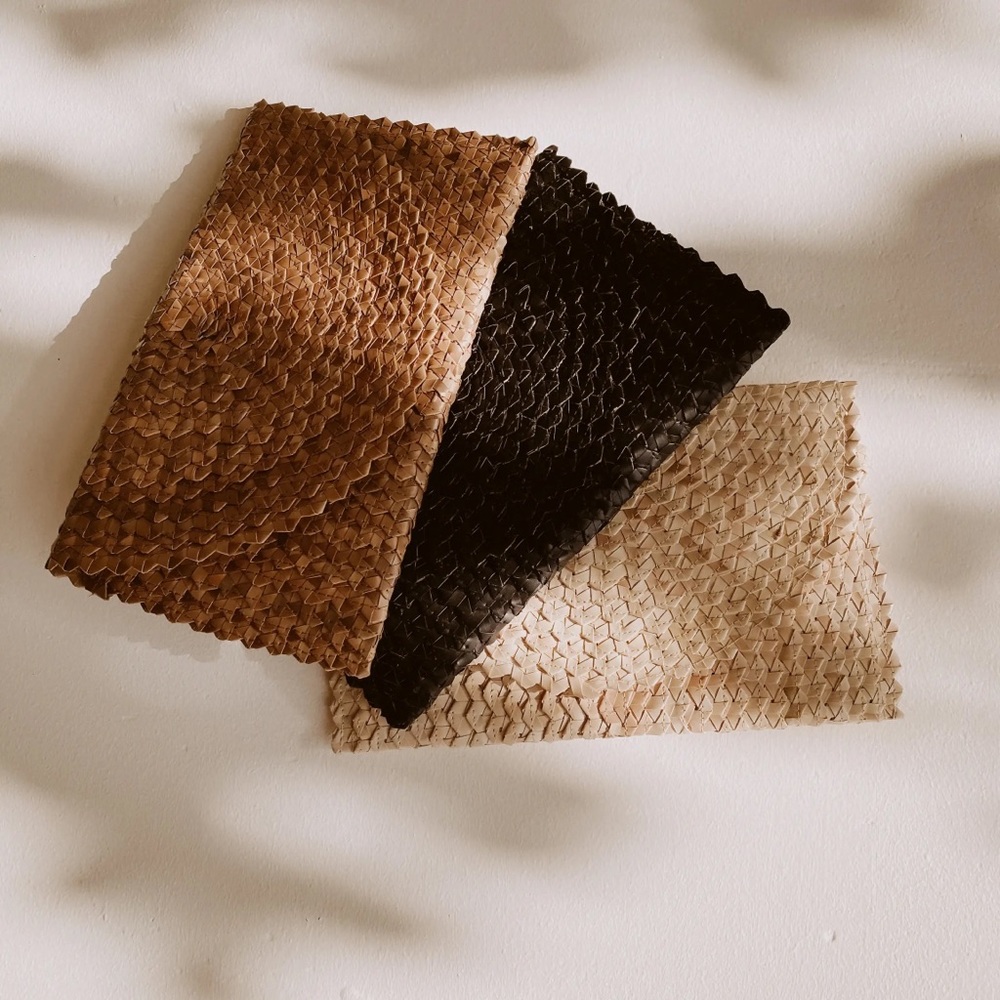 Women’s Straw Clutch | Bali Clutch | Straw Summer Clutch | Rattan Clutch - Picture 5 of 6